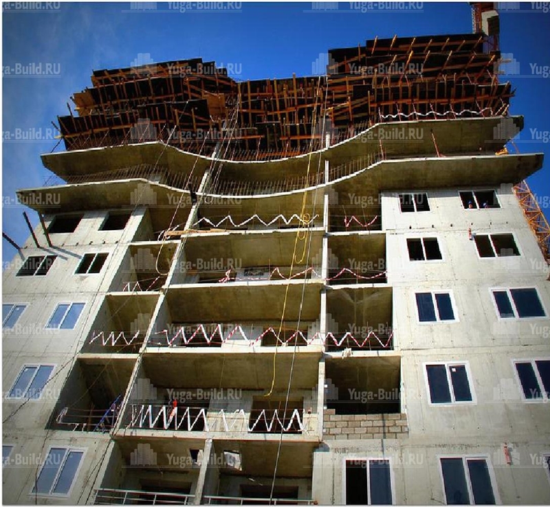 Март 2015 г. Бетонирование стен и монтаж плит-перекрытий 11-14-го этажей.